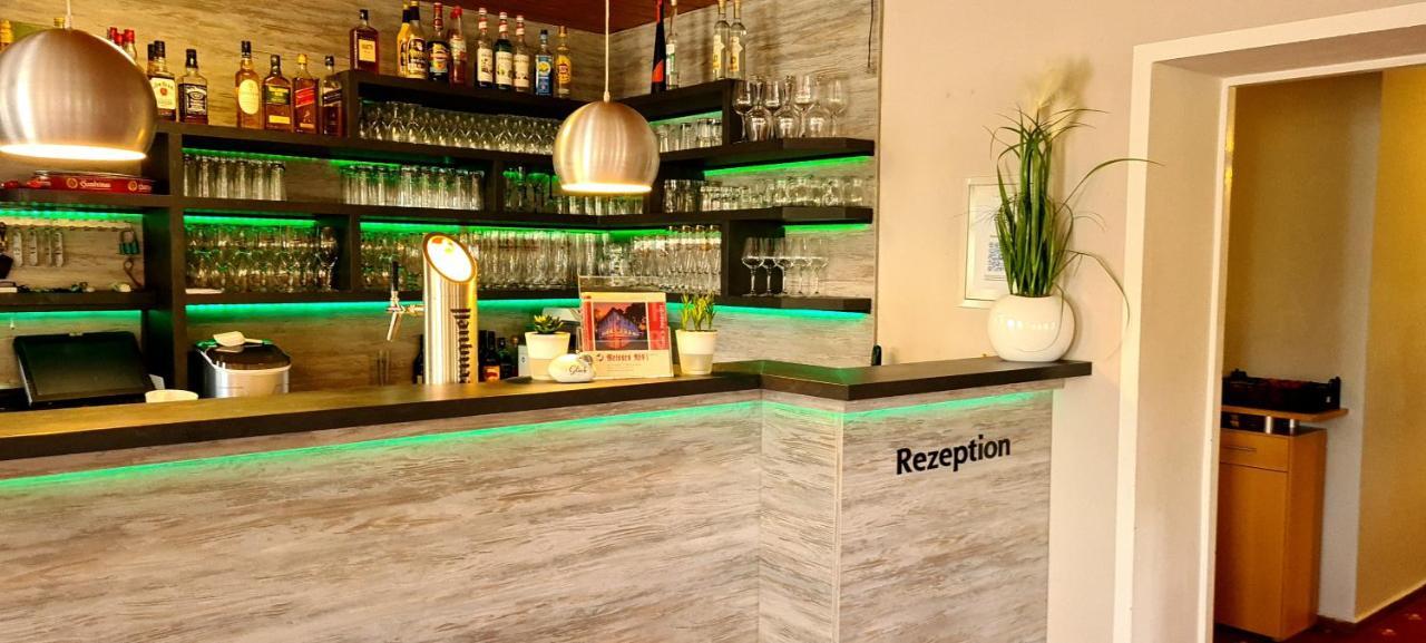 Landhotel Weisses Roess'L Adorf エクステリア 写真