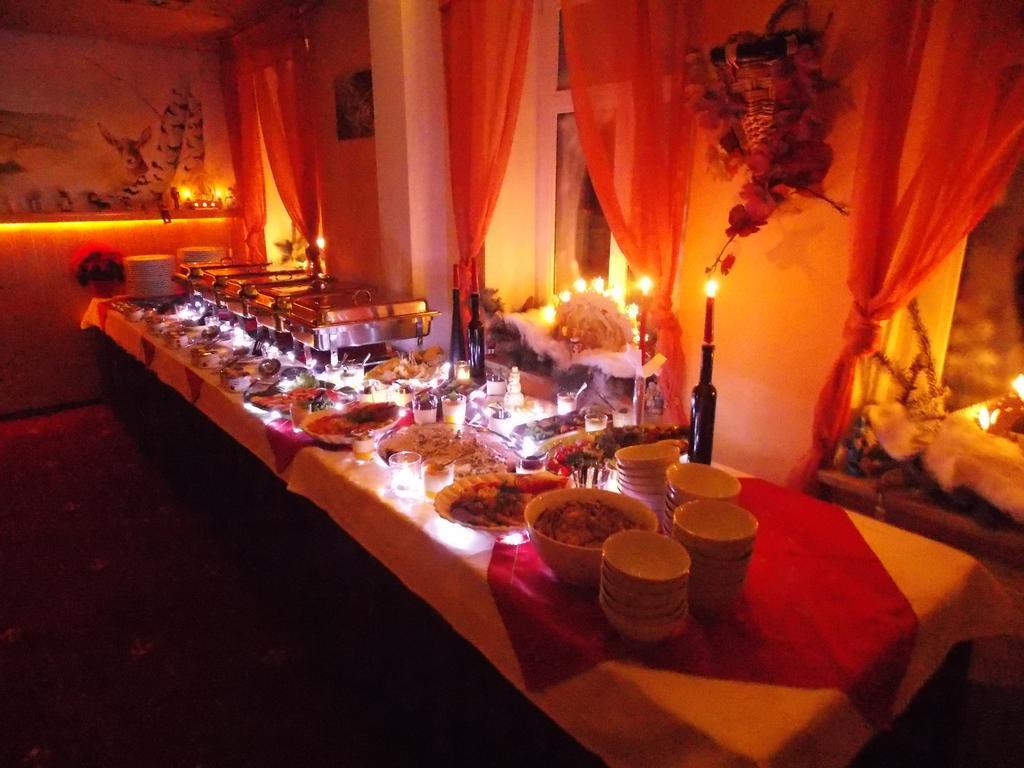 Landhotel Weisses Roess'L Adorf エクステリア 写真